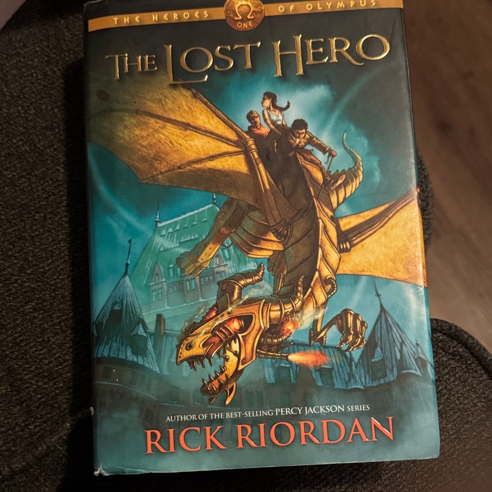 The Lost Hero (Heroes of Olympus, Book 1) Hardcover